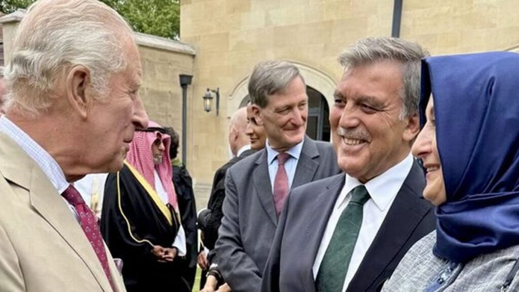abdullah gul kral charles ile bir araya geldi ybn6PDTX
