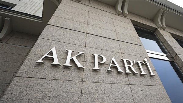 akpnin cozum surecindeki kadrosu ankaranin unlu kulis yazari yazdi 0 nQKfnjFC
