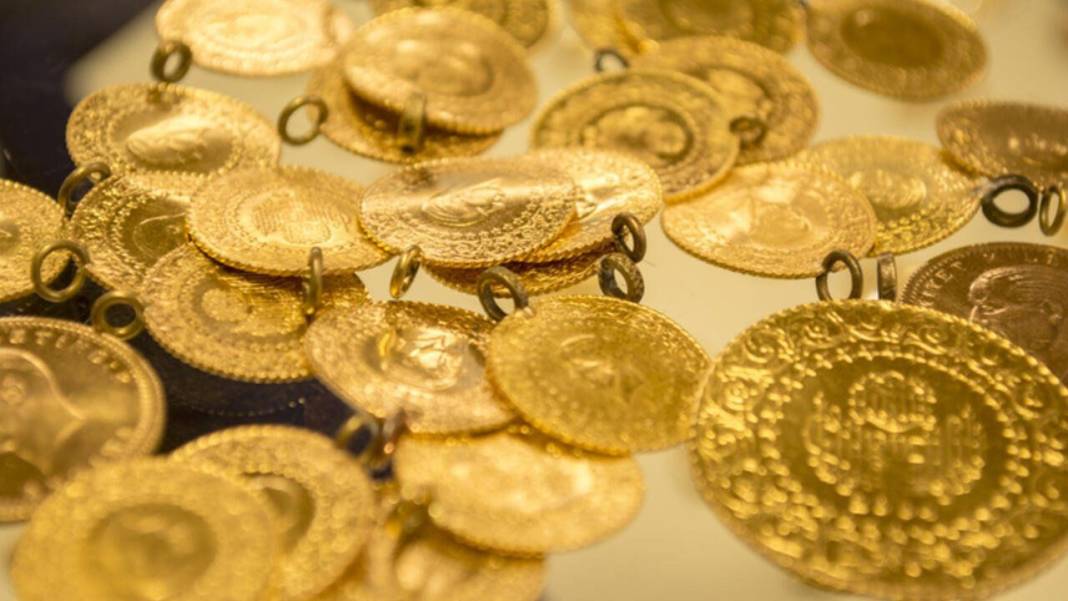 Altın ve dolarda 48 saat içinde kıyamet kopacak. İslam Memiş "Hazır olun" diyerek açıkladı 5 altin ve dolarda 48 saat icinde kiyamet kopacak islam memis hazir olun diyerek acikladi kiu8Bnc7