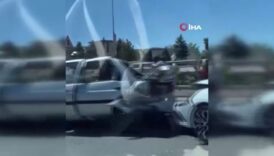 ankarada zincirleme kaza 6 kisi yaralandi RIh68Lpb