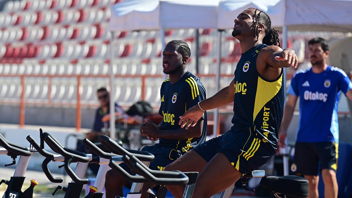archie browndan fenerbahce itirafi yuzumde gulumsemeyle oynadim 0 SOETq49f