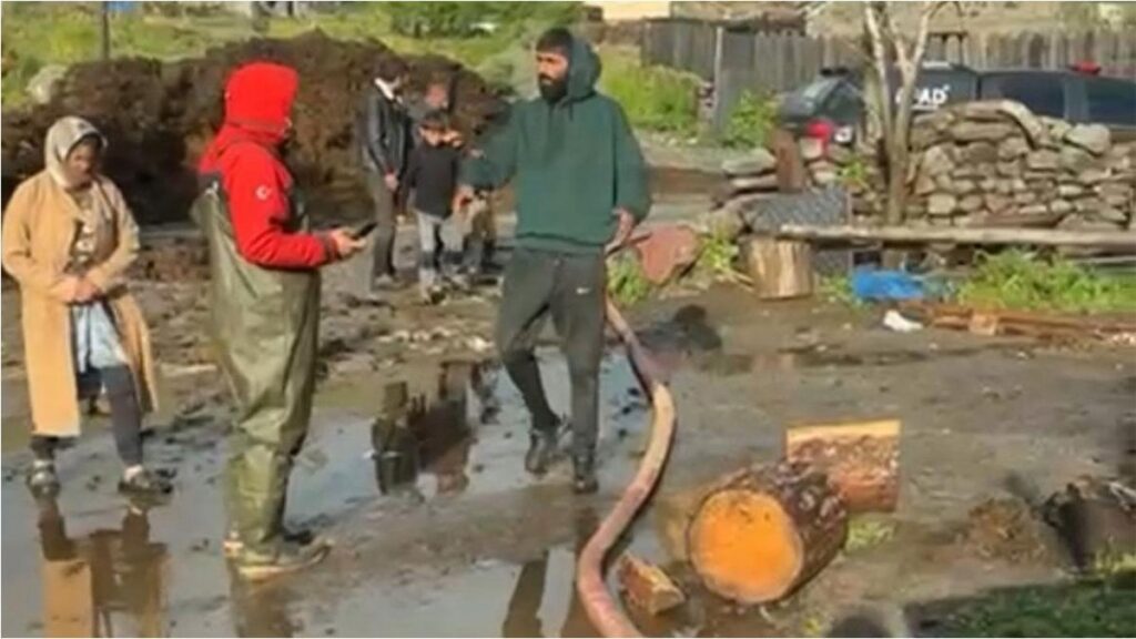 ardahanda saganak sele neden oldu 6gzD2k35