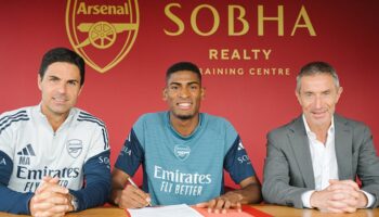 arsenal yeni stoperine imzayi attirdi fIPOXvOe