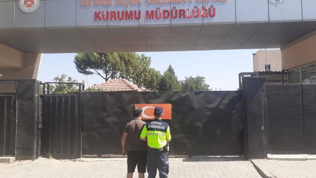 aydinda 30 firari yakalandi feTQu3Rl