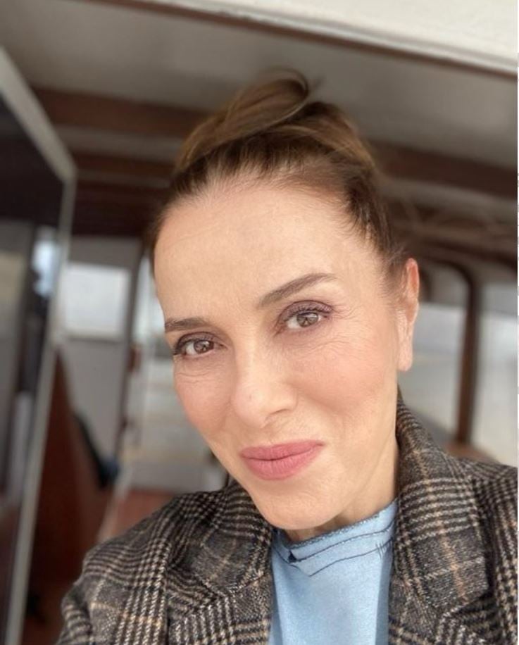 ayrilsak da beraberiz eski esler zuhal olcay ve selcuk yontem yillar sonra ayni sahnede 2d7l6Yfv