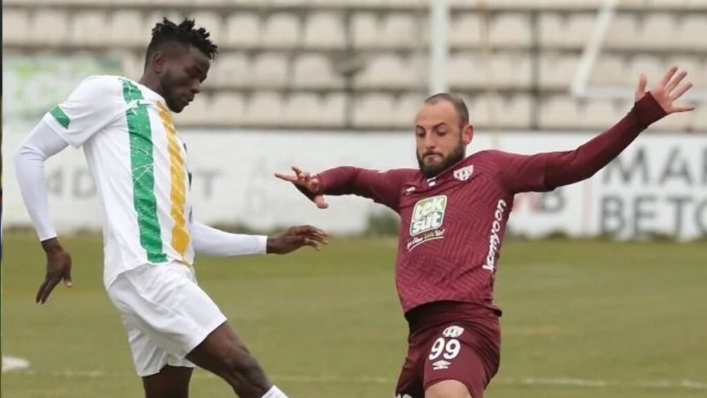 bandirmaspor geriden gelip kazandi WZ74KYT3