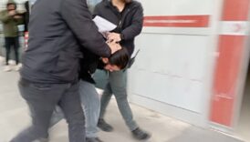 bekcilik yaptigi is yerini soydu Xi4XiXix