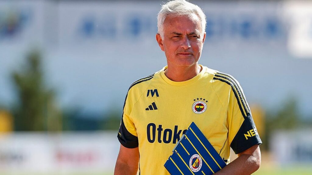 belediye baskani mourinhoya minnettar gurur duyduk leFJZJ5Q