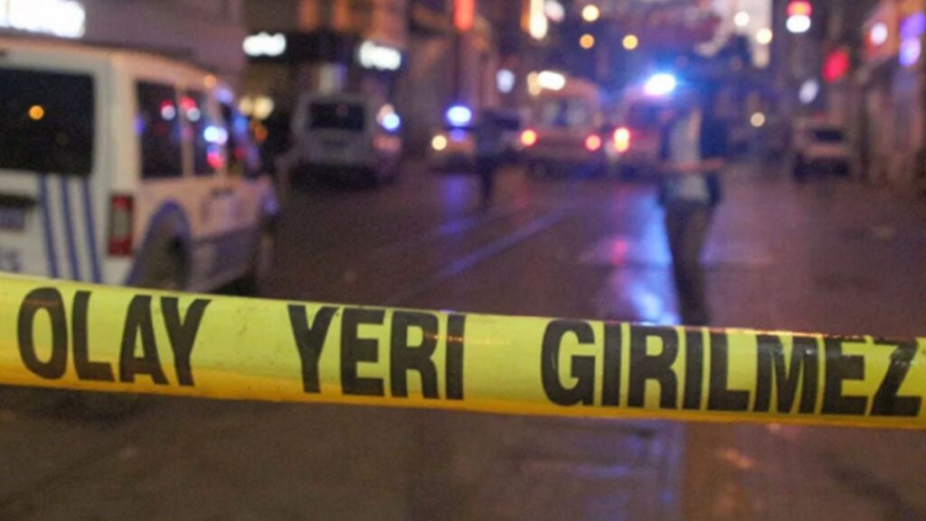 bir ay once bosandigi eski esini oldurdu 78OJDWzB
