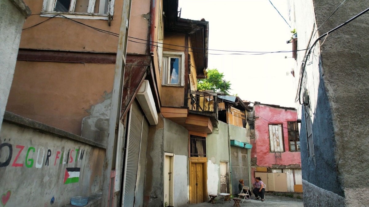 bir donemin parlayan mahallesi bugun zamana direniyor 1 T74Ui9wT