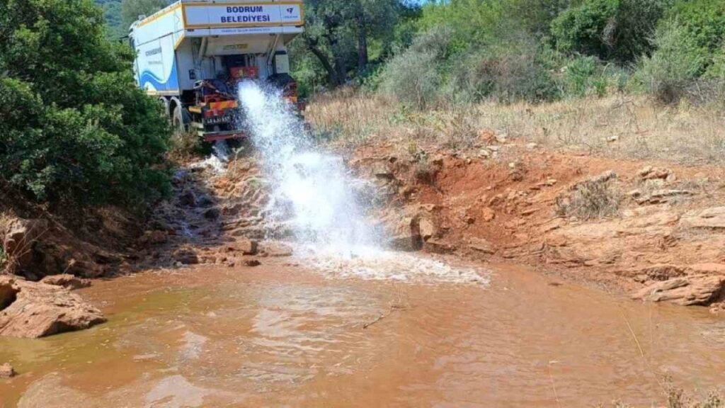 bodrumda goletlere su takviyesi yapildi 8aihPQ5A