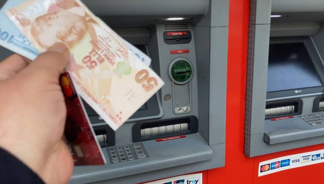 bu islemi yapmayan atmden para cekemeyecek 2 gun sonra basliyor zorunlu oldu 0 DbGaeIS9