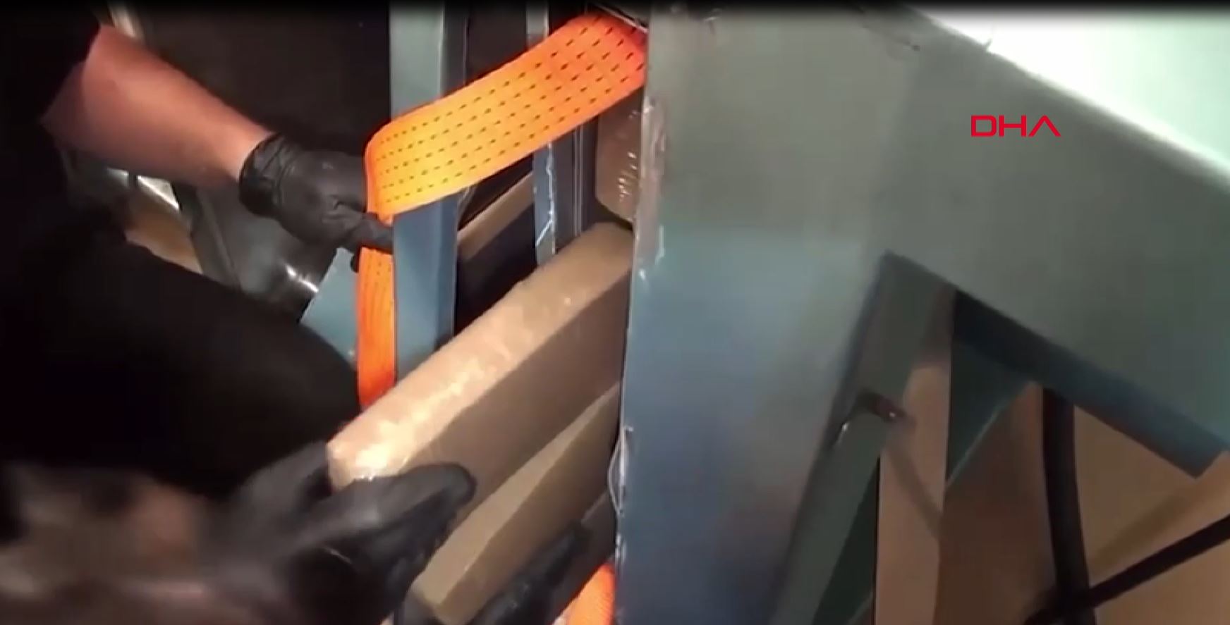 bulunmaz denilen zulayi polisler patlatti aciklamayi bakan yerlikaya yapti 2 s8AC1SZ1