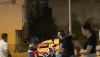 bursada alkollu kiz ortaligi birbirine katti XmvZX355