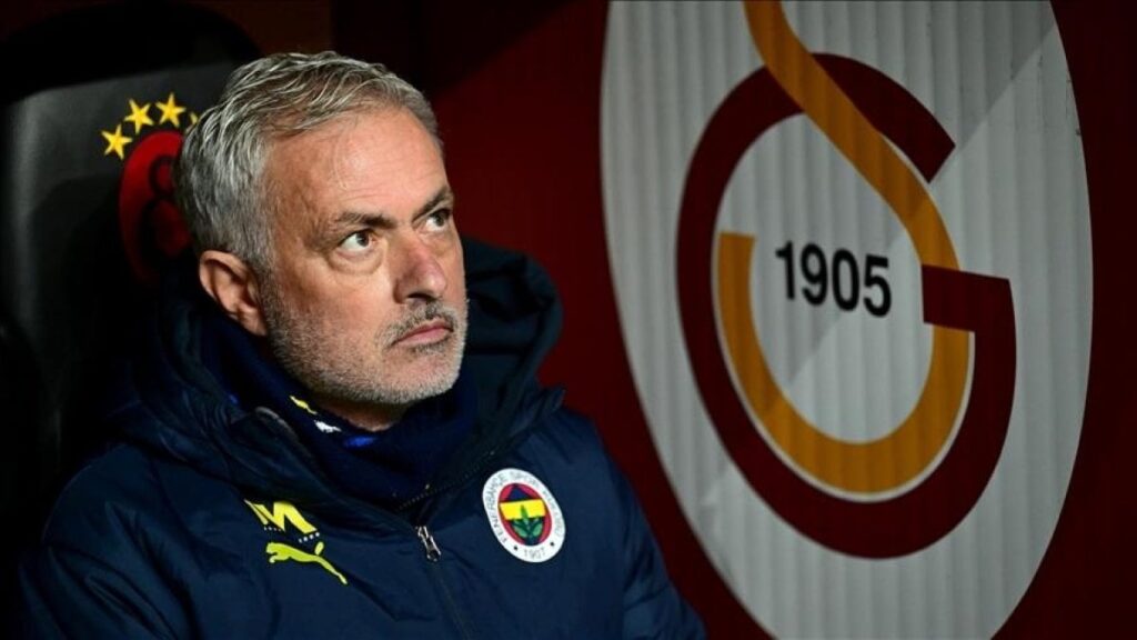 buyuk umutlar ve yuksek bonservisle transfer edilmisti fenerbahce biletini kesti RQX8x7y6