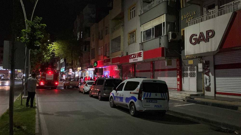 catidaki alevler patlamayla k busa dondu ekipler seferber oldu 3 QRGNJUbU