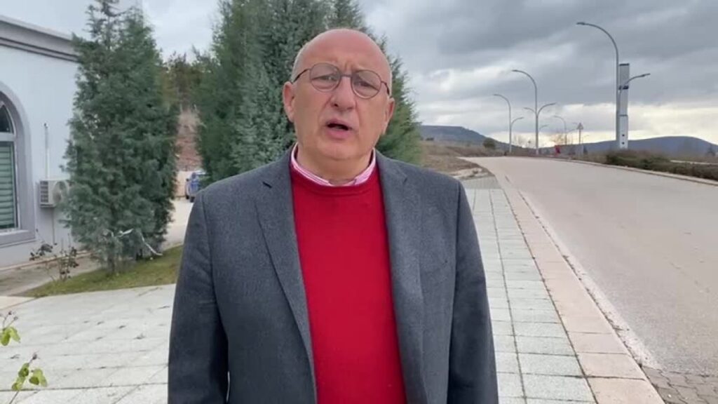 chp eskisehir milletvekili utku cakirozer rtuk baskani isi gucu birakmis yine kanallara aba altindan THA7LS42