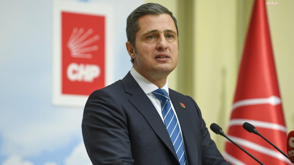 chp sozcusu deniz yucel gazetecileri gozaltina alanlara suc isliyor diyerek cikisti cB8vg7Pc