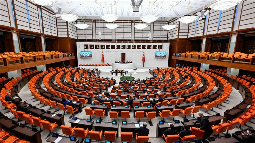 chpnin imamoglu sarti ankarayi salladi iktidara yakin yazar kosesinden duyurdu 0 6RbECOVv