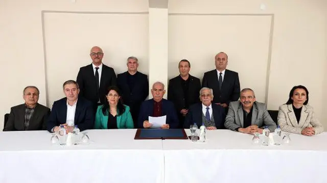 dem partililer alarma gecti emrimiz olur dedi talimati bebek katili imralidan verdi 1