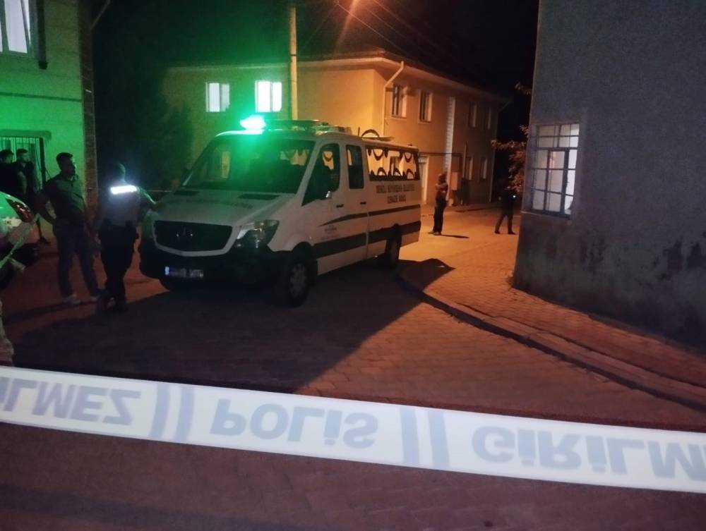 denizlide evde bulunan cesetler kan dondurdu polis cifte olumun pesinde 3 gzvLNByX