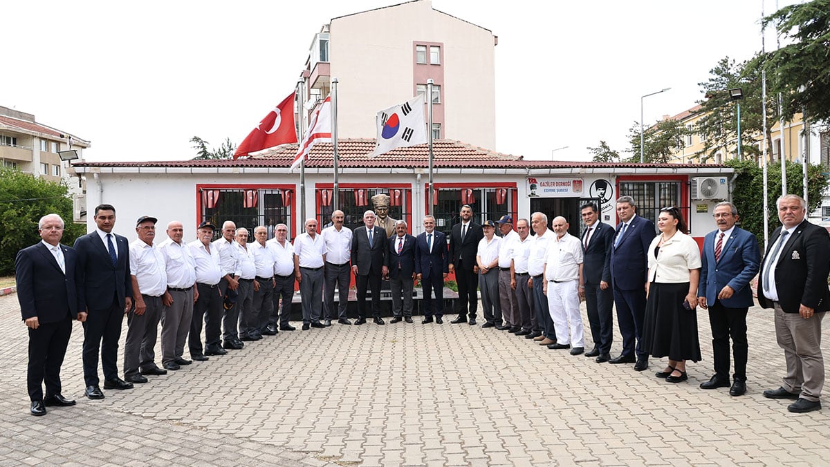 dervisoglundan sehit ailelerine anlamli ziyaret duygusal anlar yasandi 6 6zCf6CkB