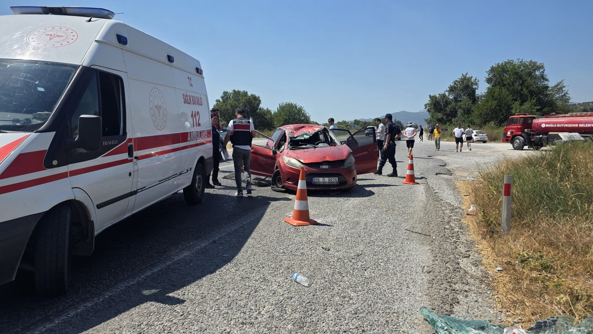 didimi yasa bogan kaza genc kiz aractan firladi mudurun kizi oldu 0