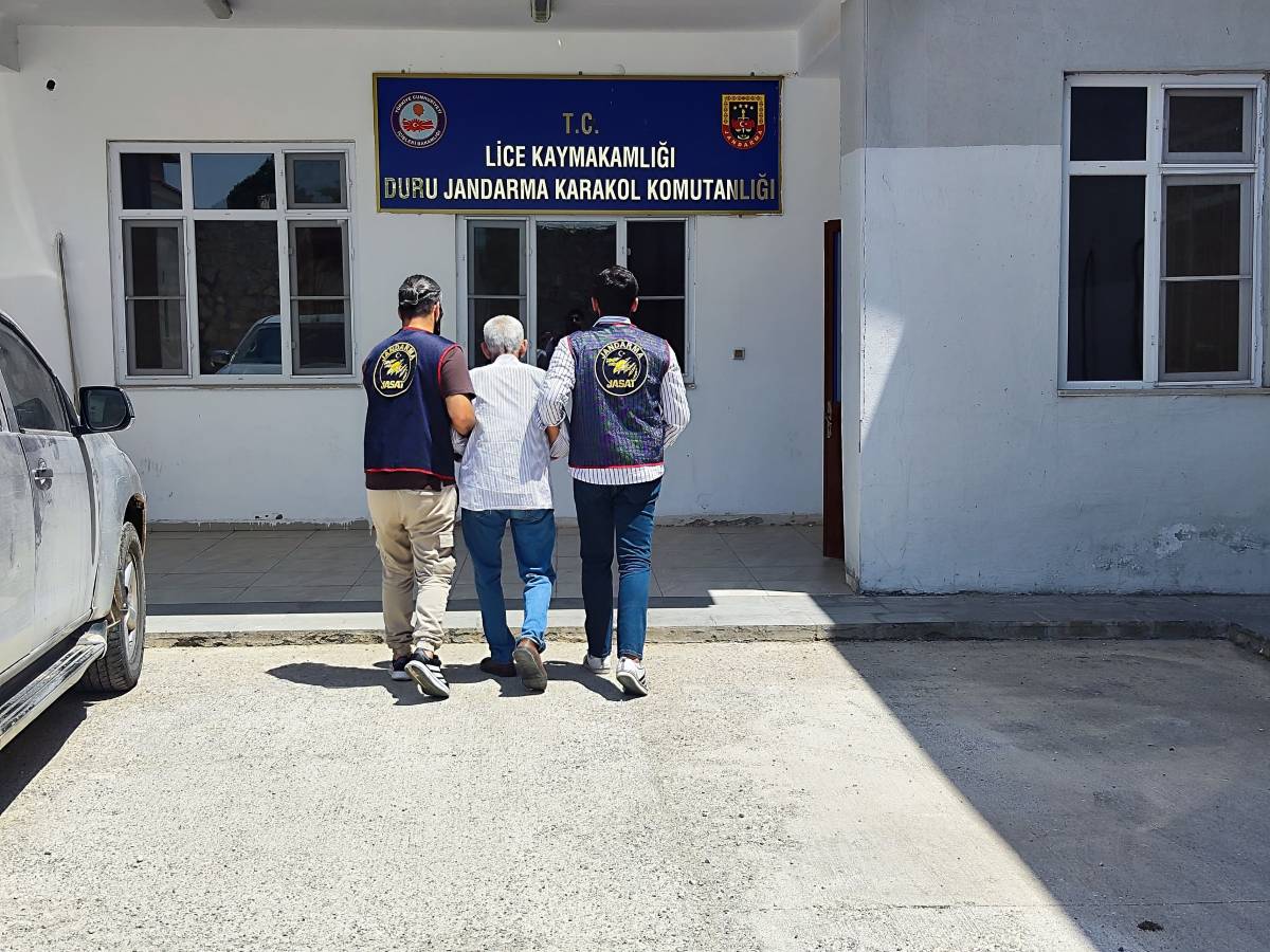 diyarbakirda 45 yil hapis cezasiyla aranan firariler yakalandi 1
