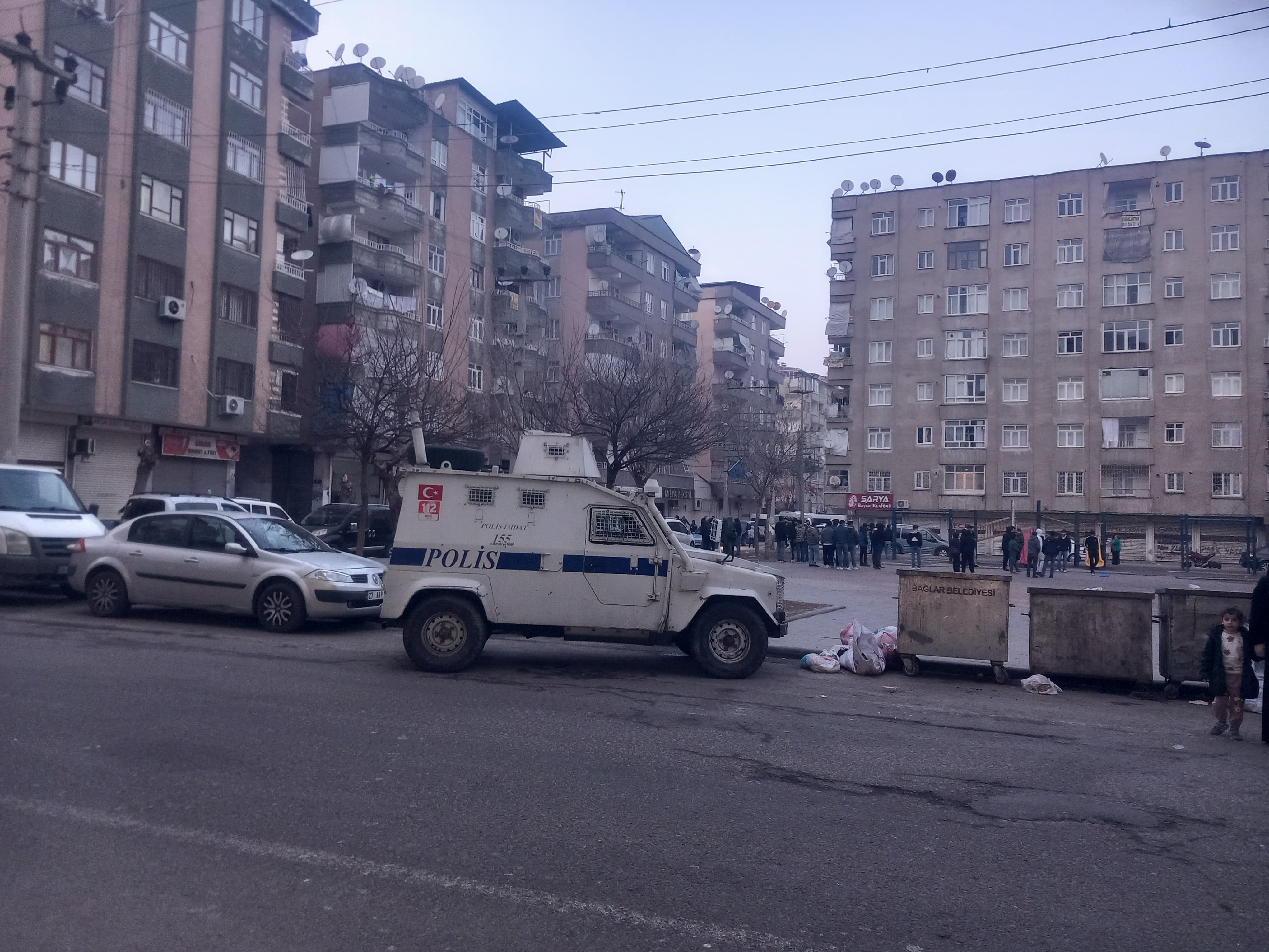 diyarbakirda silahli saldiri 1 yarali 0 iScmn6vw