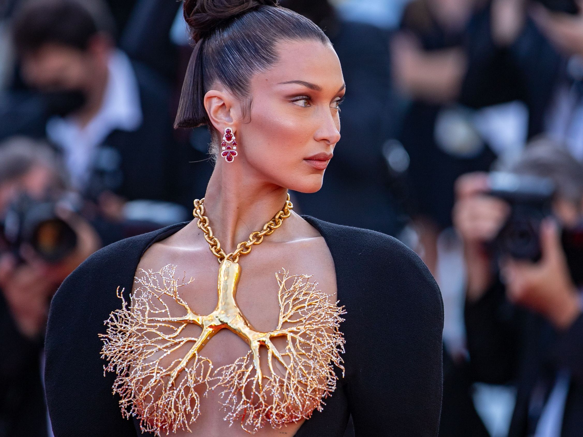 dunyaca unlu modelden gazze paylasimi filistin halkinin yaninda boyle durdu 1 XDQhpWbc