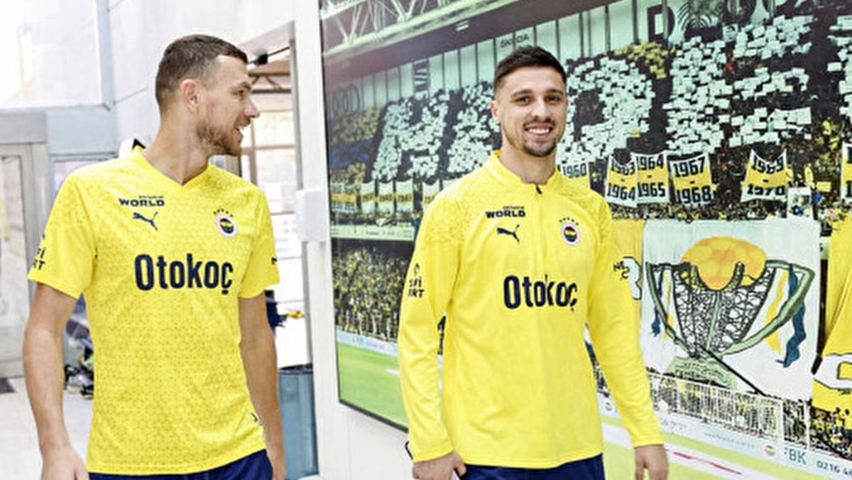 dzekodan flas itiraf fiorentina kararinda krunic etkisi 0 IfQ8iP3M
