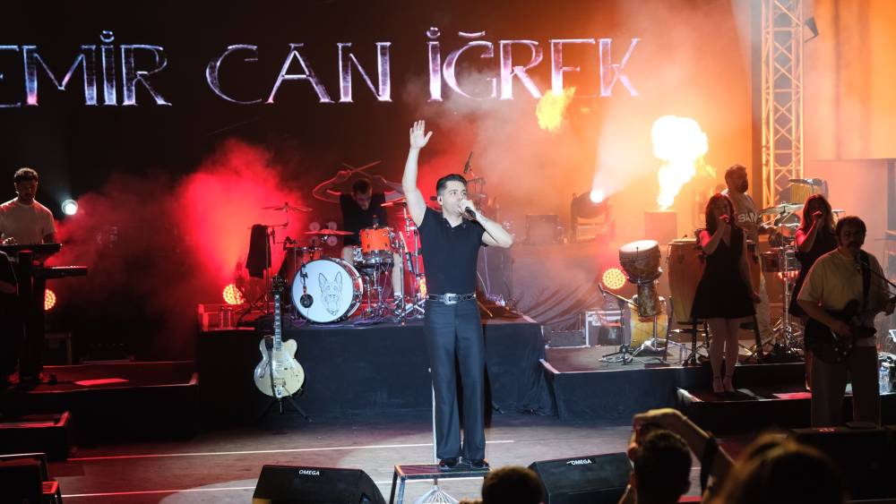 emir can igrekten unutulmaz konser 1 qcg8FEIL