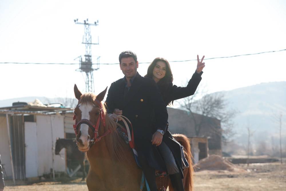 esref tek ve cihan alaboranin yaz imaji 7 hmnNTJPU