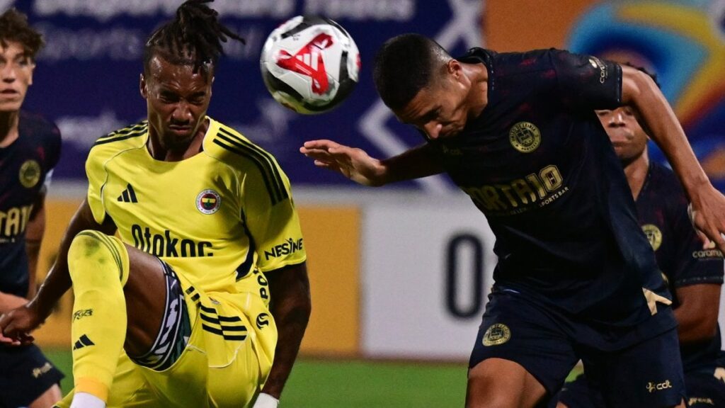 fenerbahce cok rahat LYDa3xKH