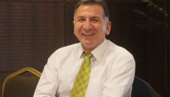 fenerbahce efsanesi galataya veda etti SQlNRMya
