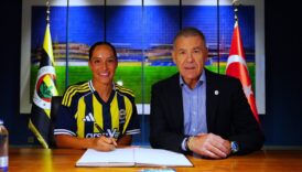 fenerbahce eski galatasarayli yildizla imzaladi lyQ2J14X