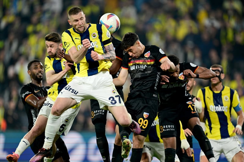fenerbahce milan skriniari bitirdi 2 vp3dlhUh