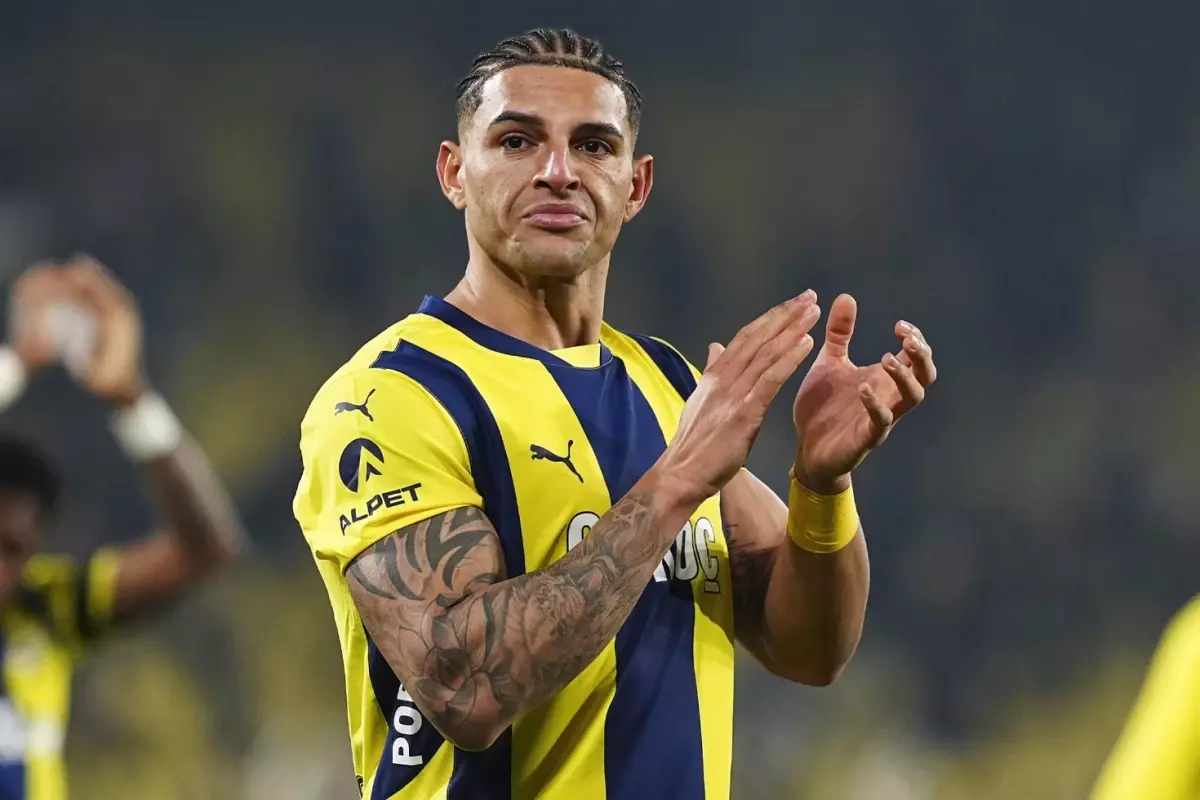 fenerbahcede istenmeyen oyuncuya premier ligden tam 3 teklif 2 BIT5KTwF