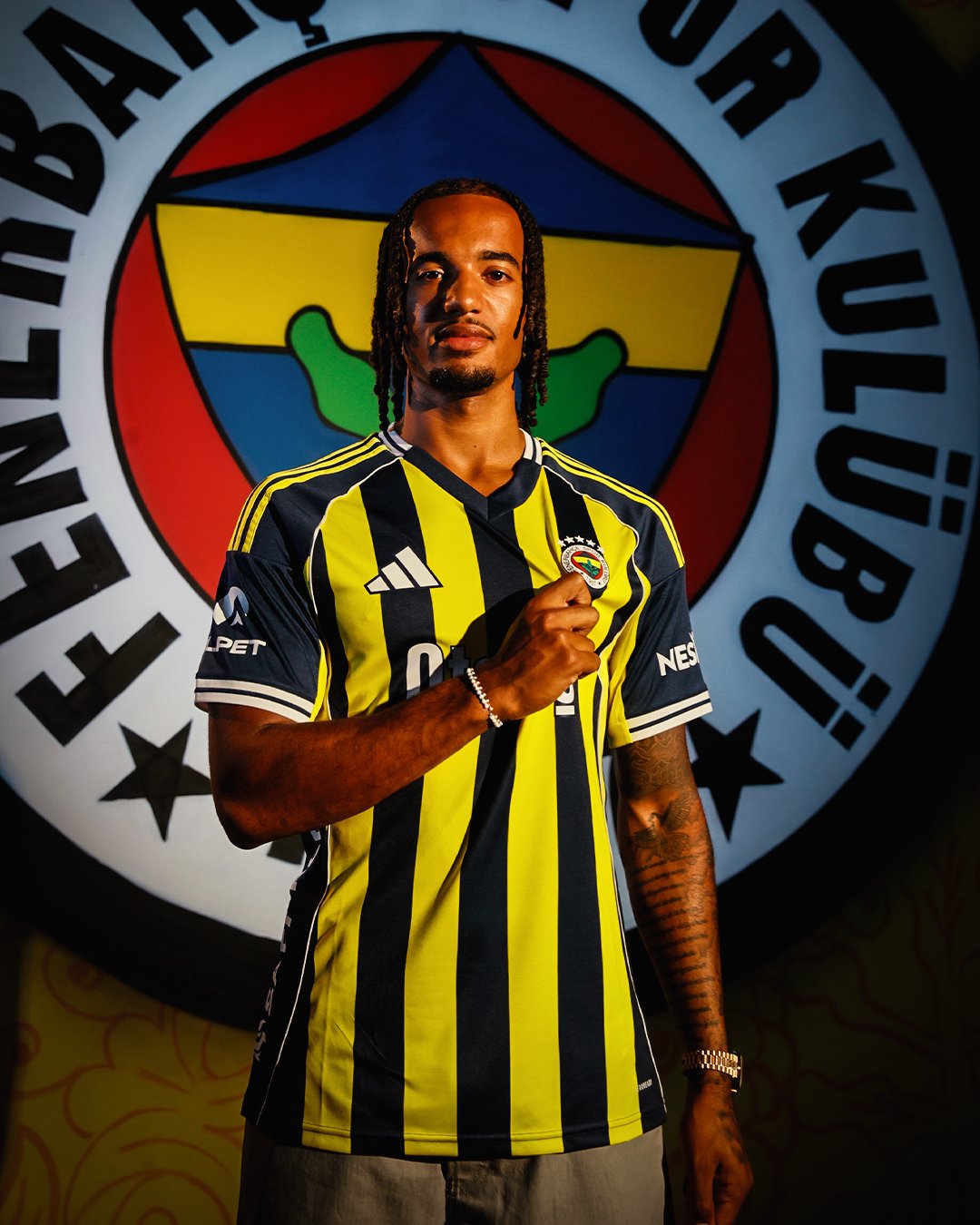 fenerbahceden resmi aciklama geldi yildiz oyuncu imzayi atti 0 Y2VKbEPq