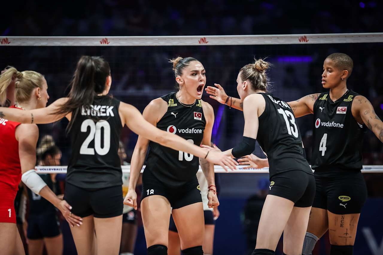 filenin sultanlari yari final icin japonya karsisinda 0