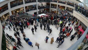 finansal kesim disindaki firmalarin net doviz acigi mayista artti L7enz2Rs