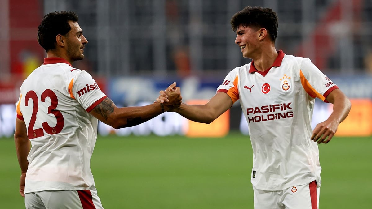 galatasarayda kampin yildizi okan buruk kararini degistirdi 0 PtXM4TfF