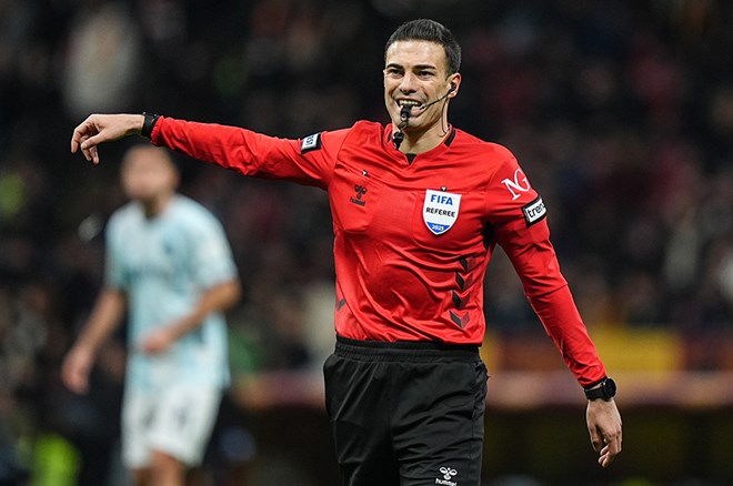 galatasarayin kazandigi penaltida karar dogru mu maci bitiren pozisyonu boyle yorumladilar 0 54cmluXp