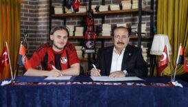 gaziantep fkden yeni transfer ve yeni formalar MkDz1OK3