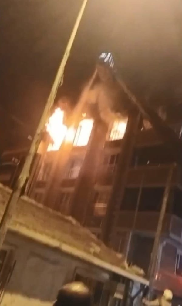 gaziosmanpasada 6 katli binada korkutan yangin 0 6VuI9kmK