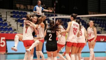 genc sultanlardan muhtesem donus final geldi S4FEJ1VL