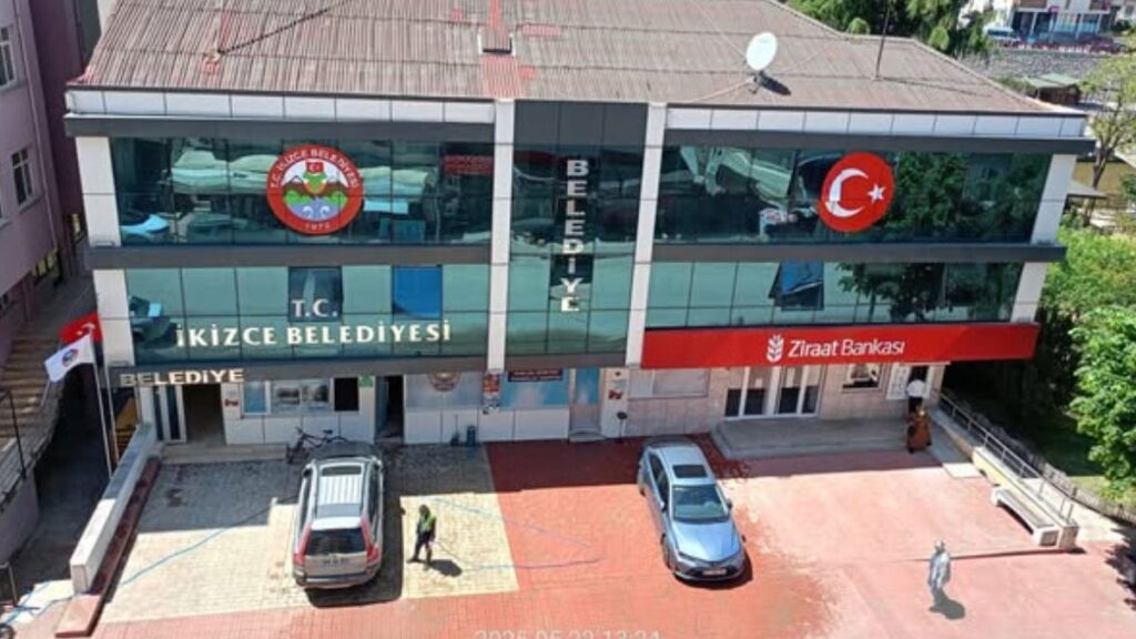 ikizcede sessiz kriz mhpli sadir durmazin ziyareti ne mesaj veriyor 2w6Uwtez