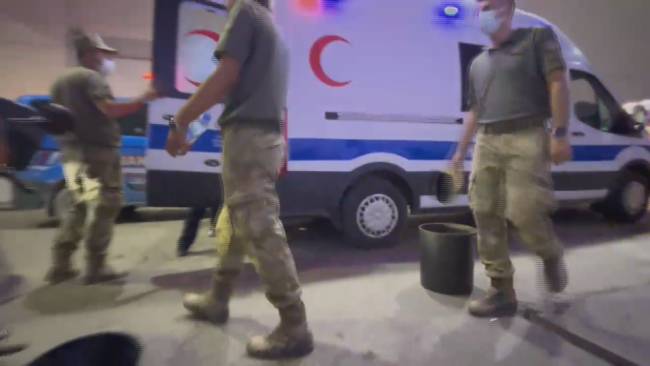 iskenderunda 7 er hastaneye kaldirildi 2 askerimiz sehit oldu 1 Mvlbr86P