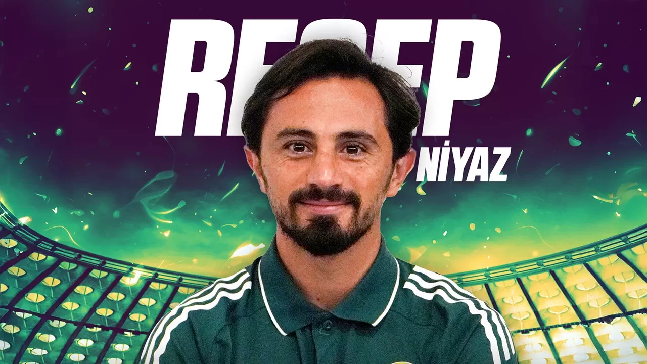 istanbul ekibi cildirdi pes pese 11 transfer acikladilar 0 z4TMJUHu