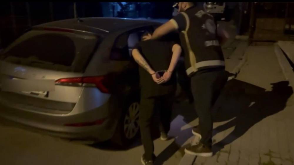 istanbulda cifte saldiri molotofcular yakalandi 6 NH658Znm